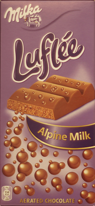 Milka srednie Luflee alpine milk 134 kcal.jpg